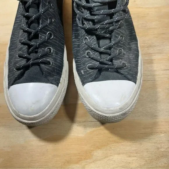 Converse Black and Red High-Top Sneakers Men’s Size 11 - Picture 5 of 8